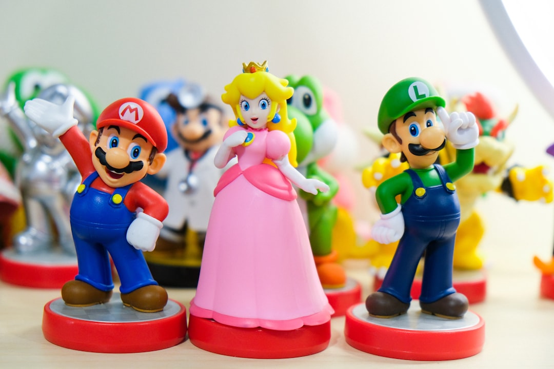 contact-header Nintendo amiibo toys of characters Mario, Luigi, and Peach